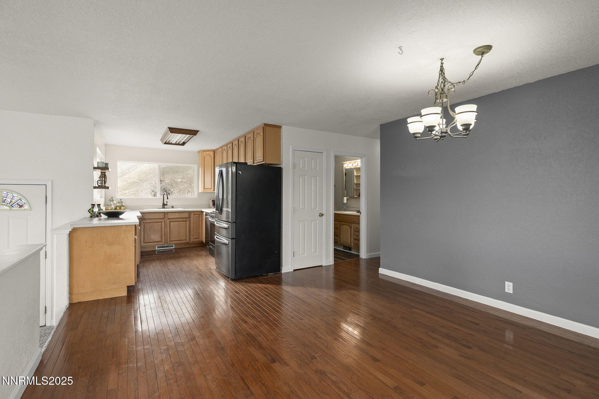 10455 San Fernando Road Reno, NV 89508 - Photo 5 of 36 5-web-or-mls-_DSC9986