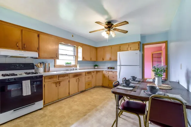 $480,000 | 5802 Woodland Drive, Waunakee, WI 53597