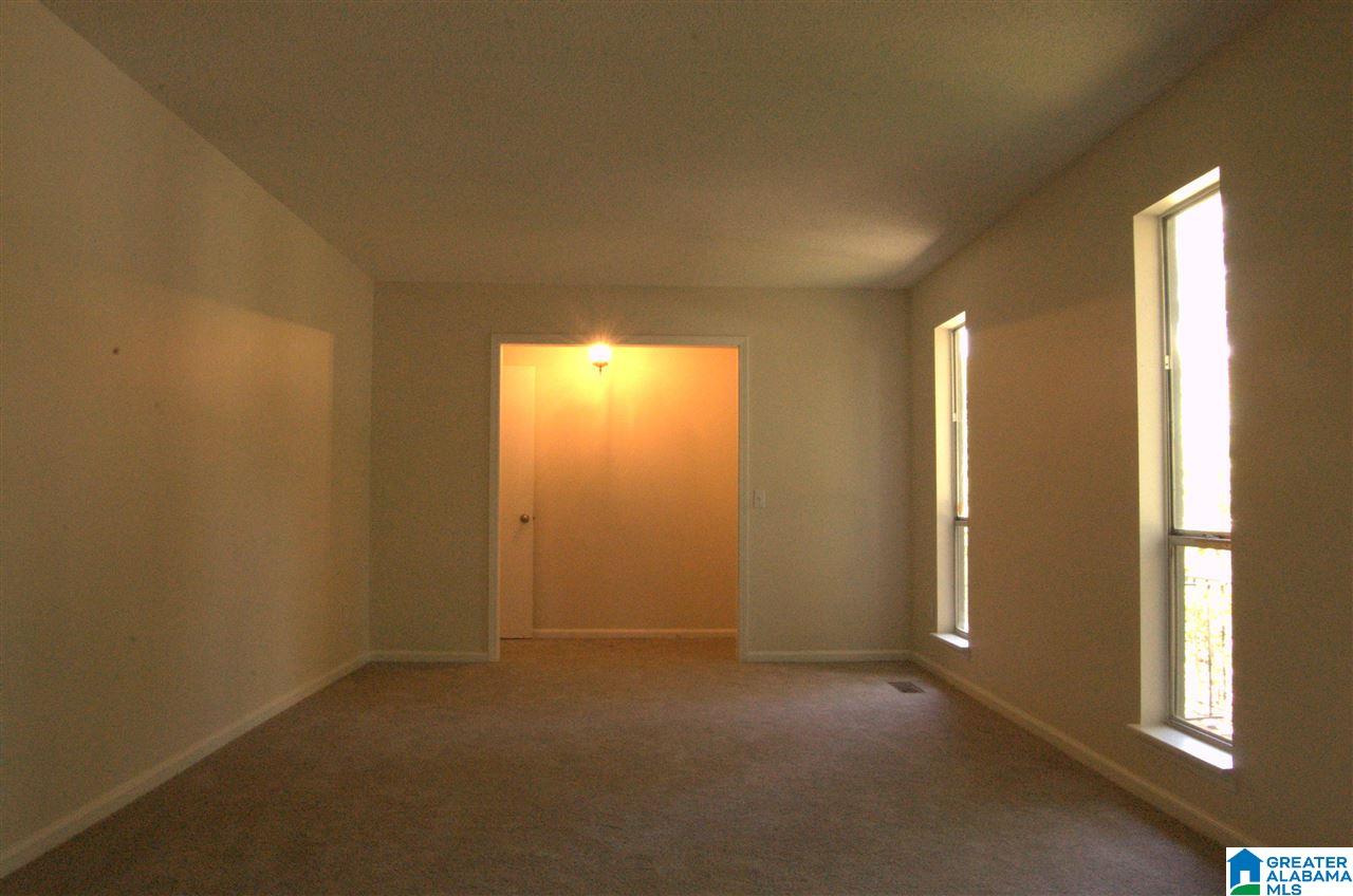 100 Oak Street Alabaster, AL 35114 - Photo 7 of 28