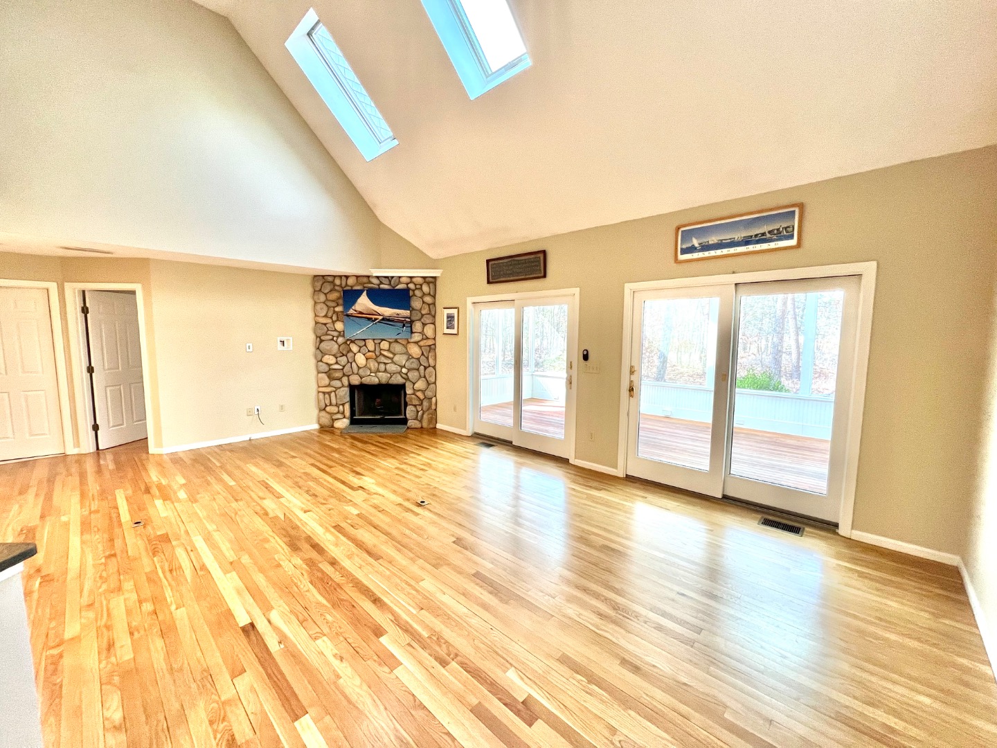 209 Cove Road Vineyard Haven, MA 02568 - Photo 14 of 81