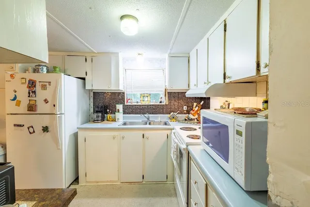 $99,900 | 390 Northeast 157 Avenue, Williston, FL 32696