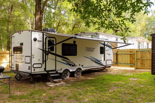 $99,900 | 390 Northeast 157 Avenue, Williston, FL 32696