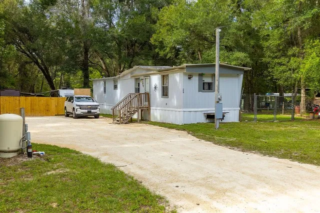 $99,900 | 390 Northeast 157 Avenue, Williston, FL 32696
