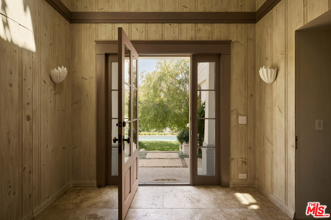 239 West Channel Road Santa Monica, CA 90402 - Photo 27 of 34