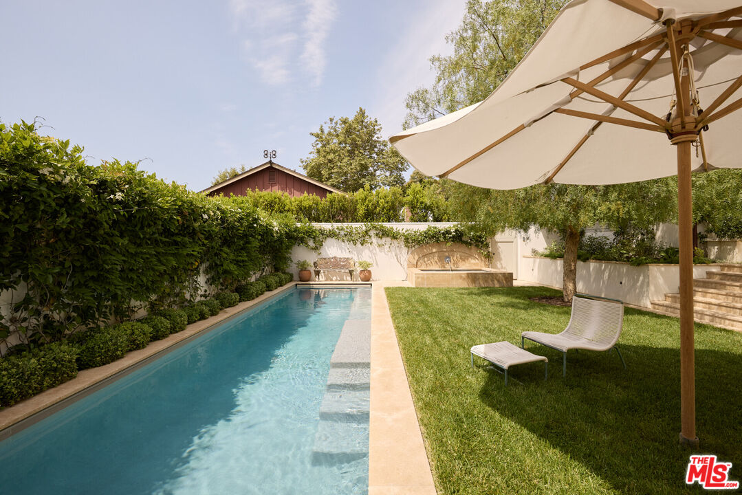 239 West Channel Road Santa Monica, CA 90402 - Photo 3 of 34