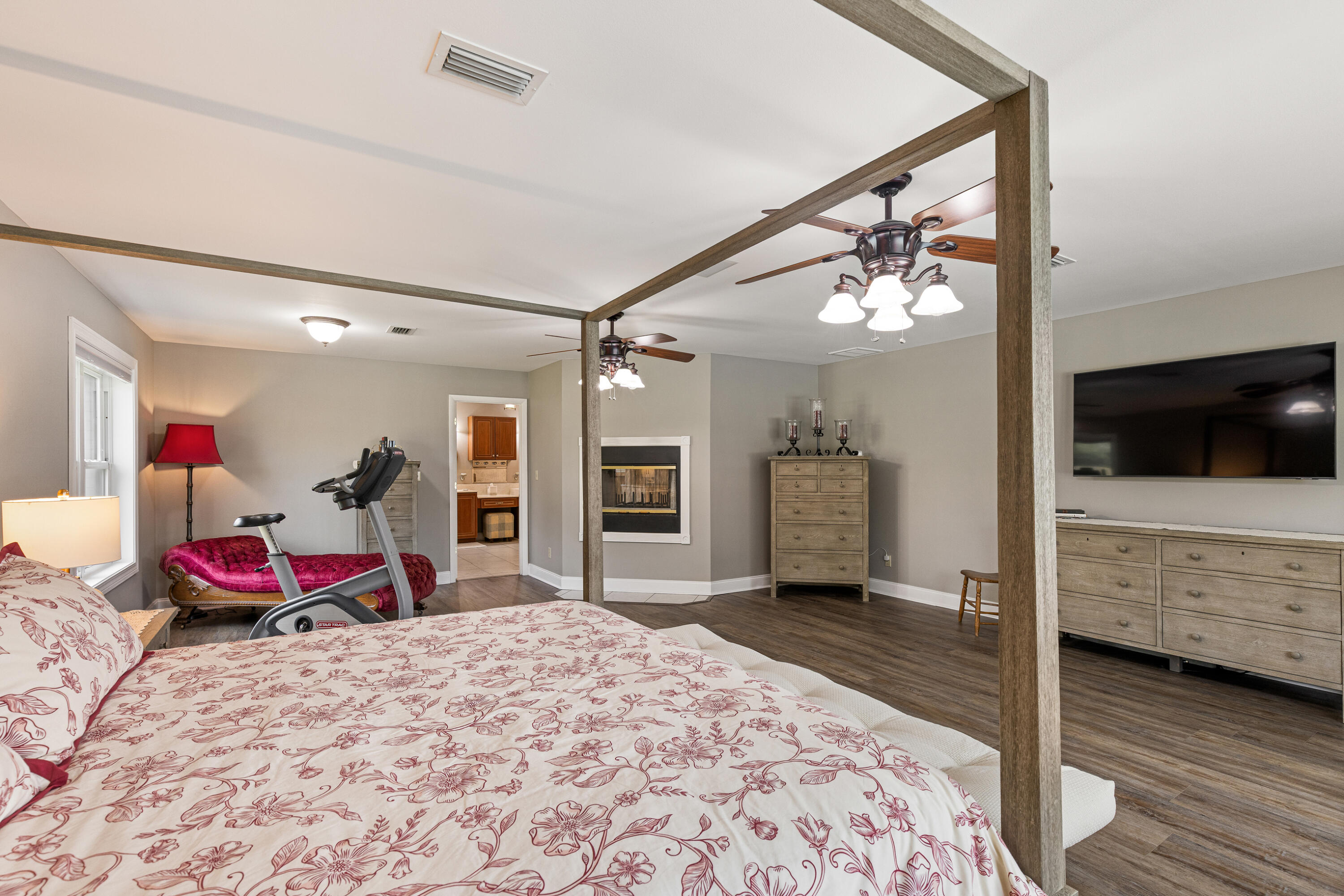 804 Mars Street Destin, FL 32541 - Photo 19 of 71 Primary Suite