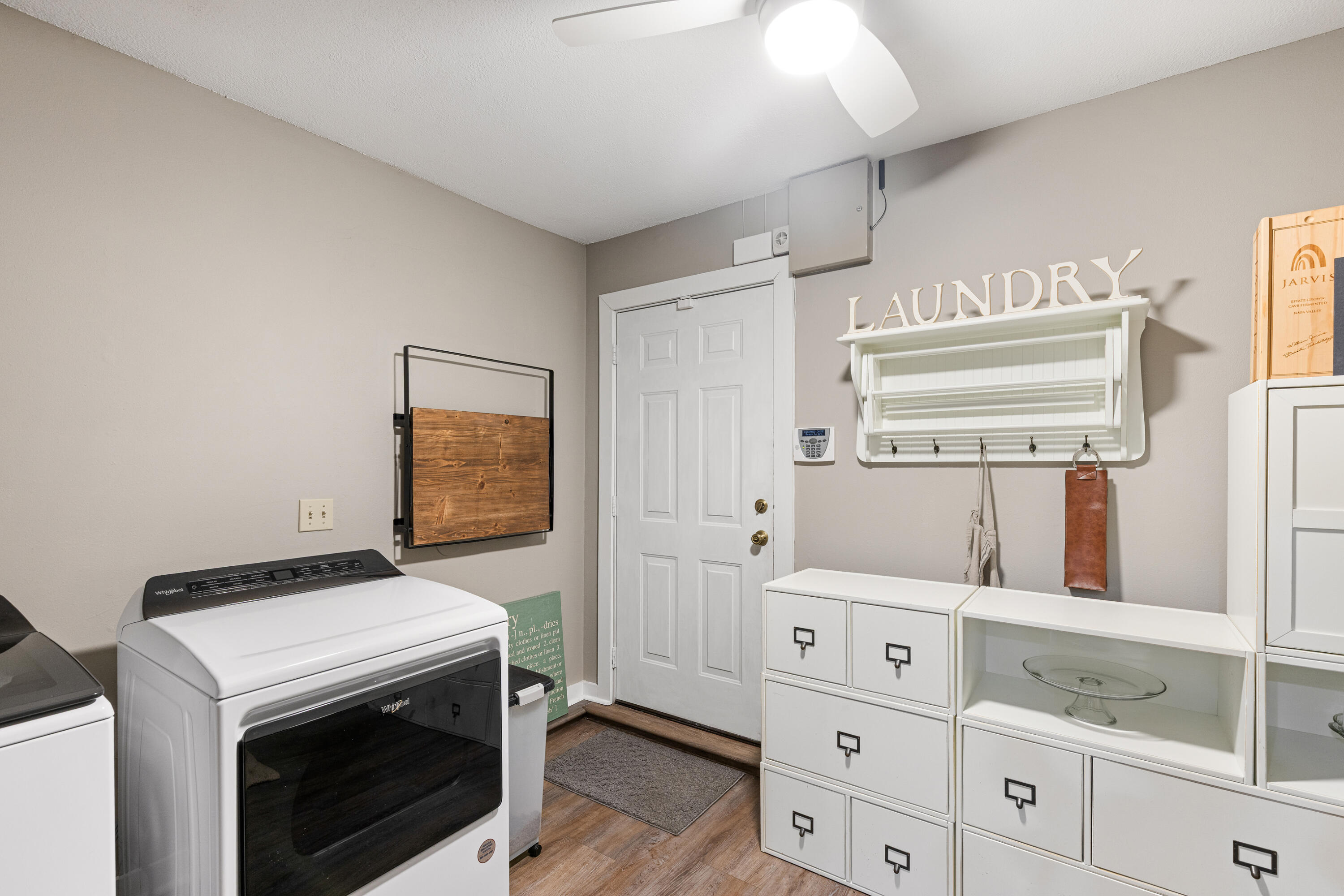 804 Mars Street Destin, FL 32541 - Photo 41 of 71 Utility Room
