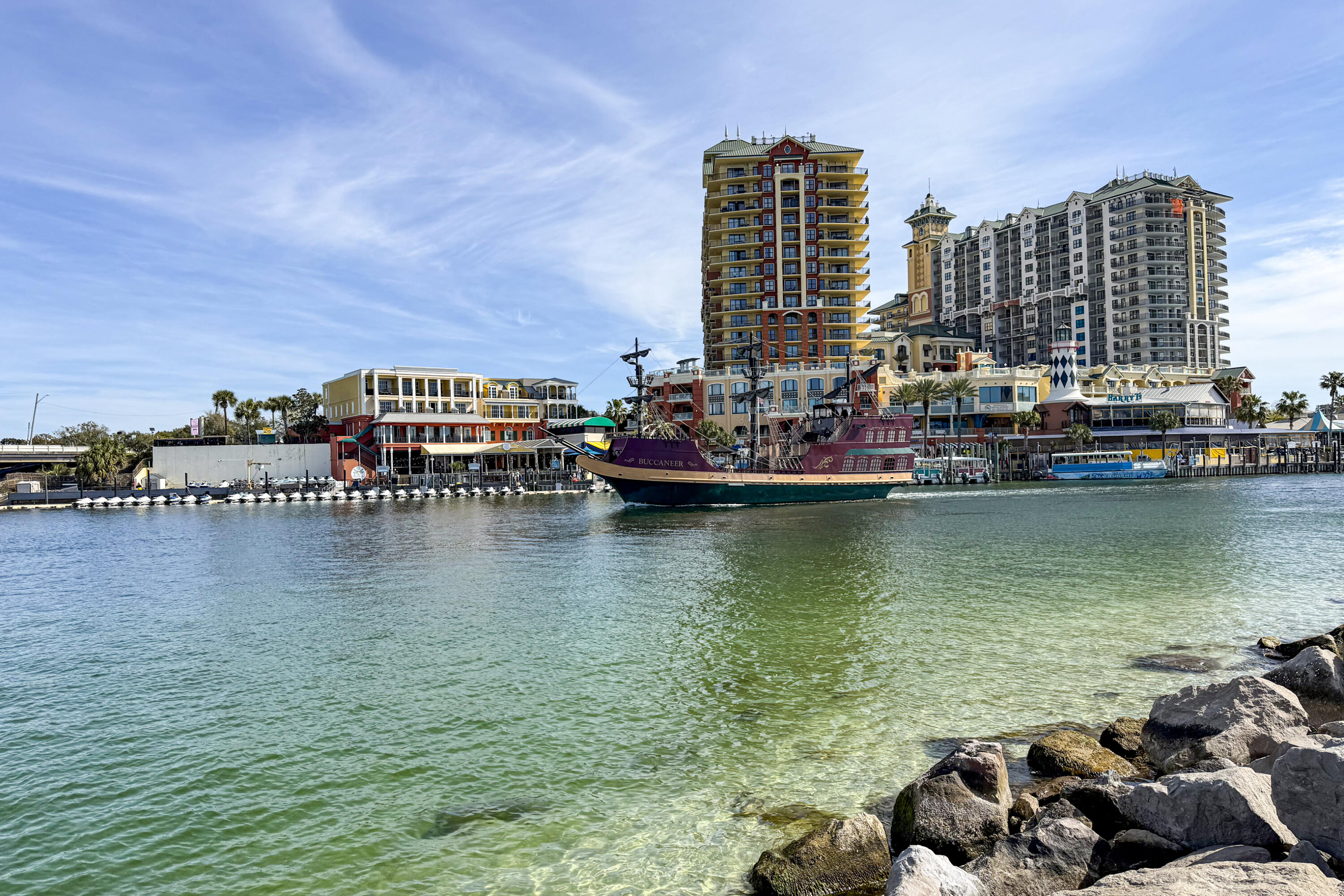 804 Mars Street Destin, FL 32541 - Photo 63 of 71 a view of a water with tall building