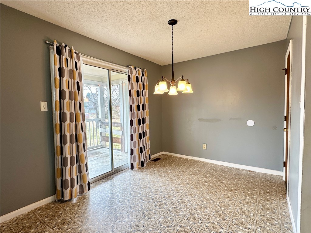 178 Cedar Valley Road Hudson, NC 28638 - Photo 4 of 36 Gallery Image 4