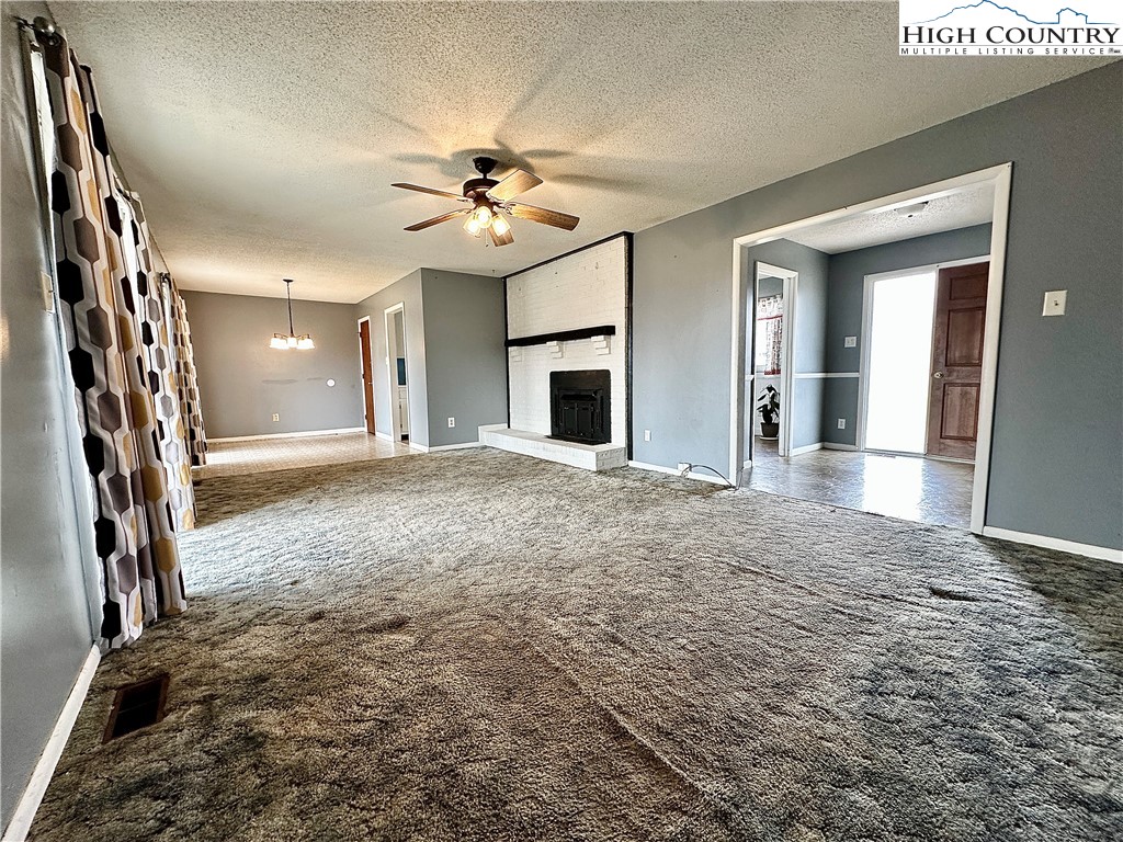178 Cedar Valley Road Hudson, NC 28638 - Photo 7 of 36 Gallery Image 7