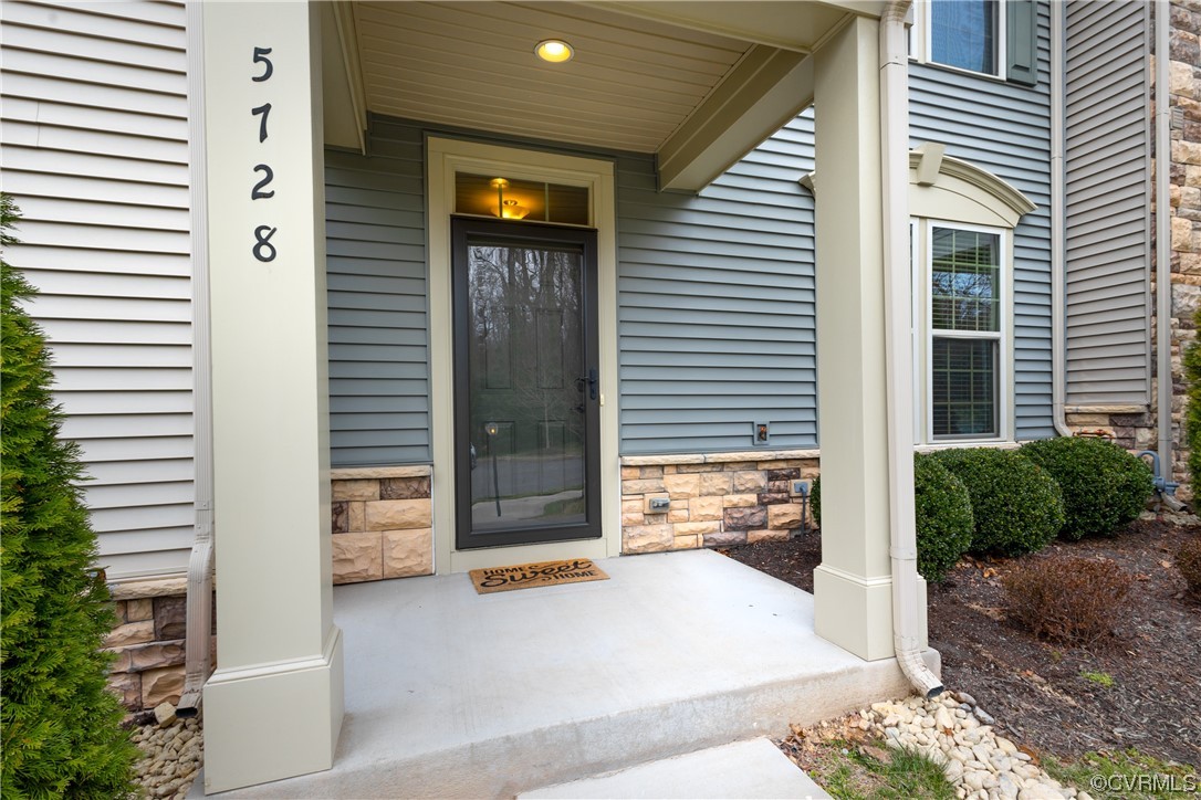 5728 Riverside Place Richmond, VA 23225 - Photo 2 of 28 Gallery Image 2