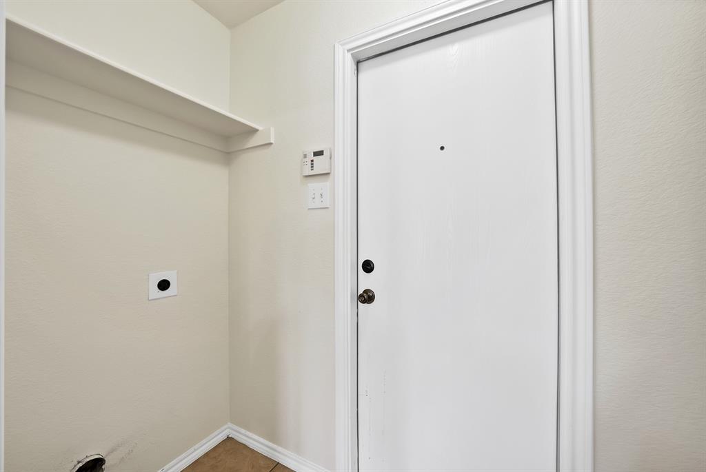 2832 Lone Ranger Trail Little Elm, TX 75068 - Photo 28 of 35 a view of a small space