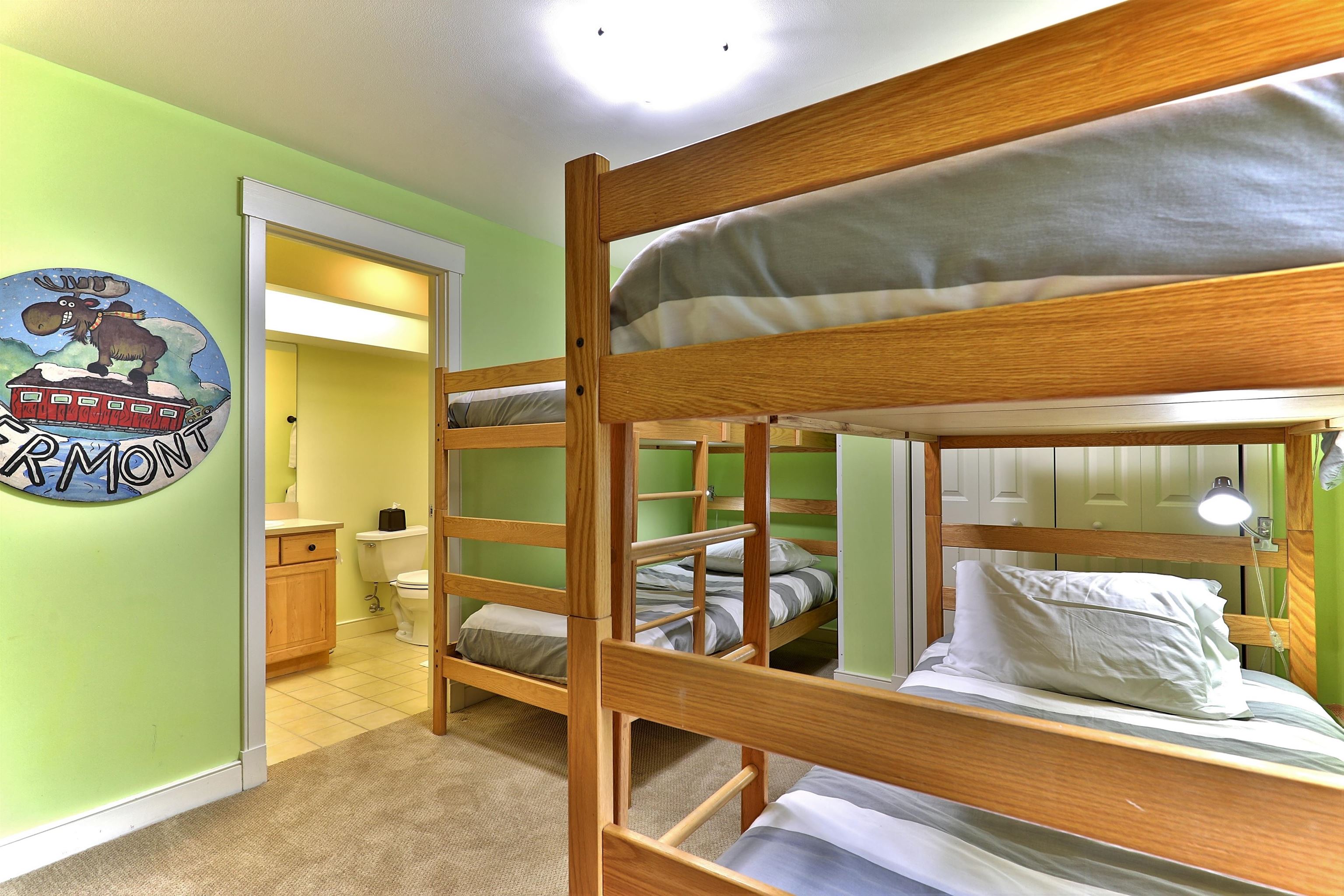 158 Solitude Road, Unit K102 Ludlow, VT 05149 - Photo 14 of 30 Gallery Image 14