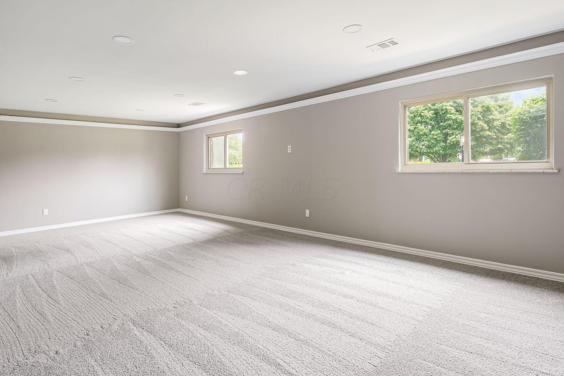 1767 Kenwick Road Columbus, OH 43209 - Photo 14 of 36 Owners Suite