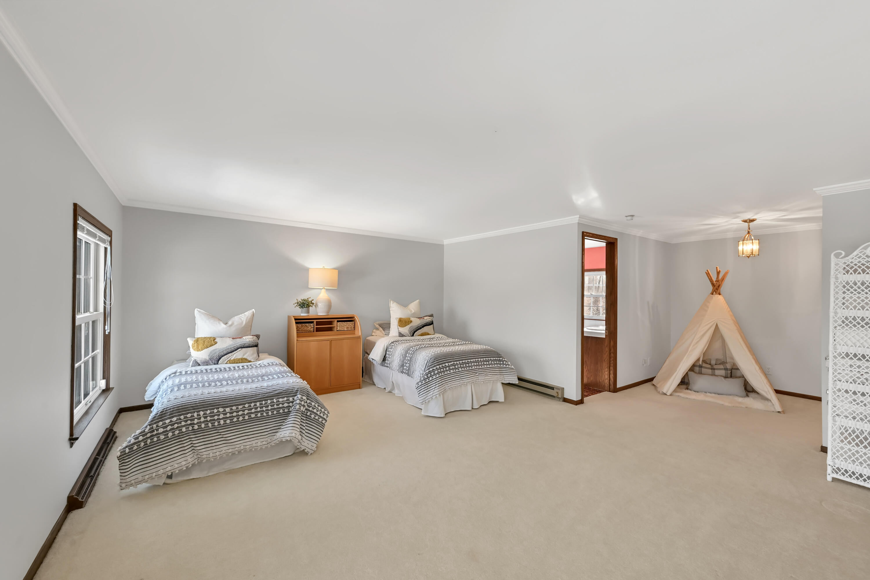 2305 West County Line Road River Hills, WI 53217 - Photo 25 of 41 Private Guest Suite - Bedroom 6