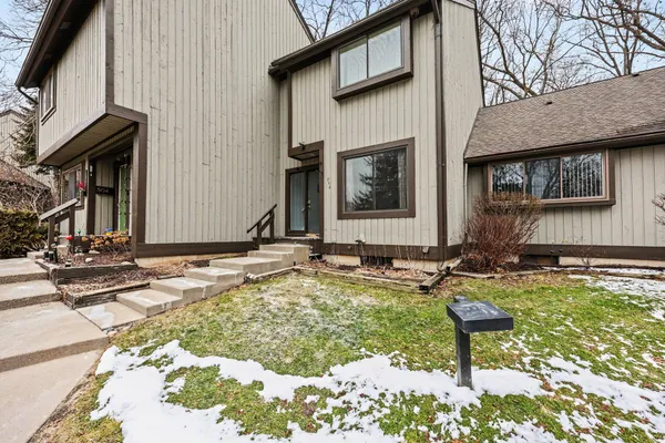 $235,000 | 502 Stoneywood Drive, Brighton, MI 48116