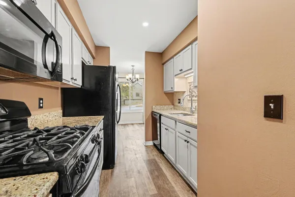 $235,000 | 502 Stoneywood Drive, Brighton, MI 48116