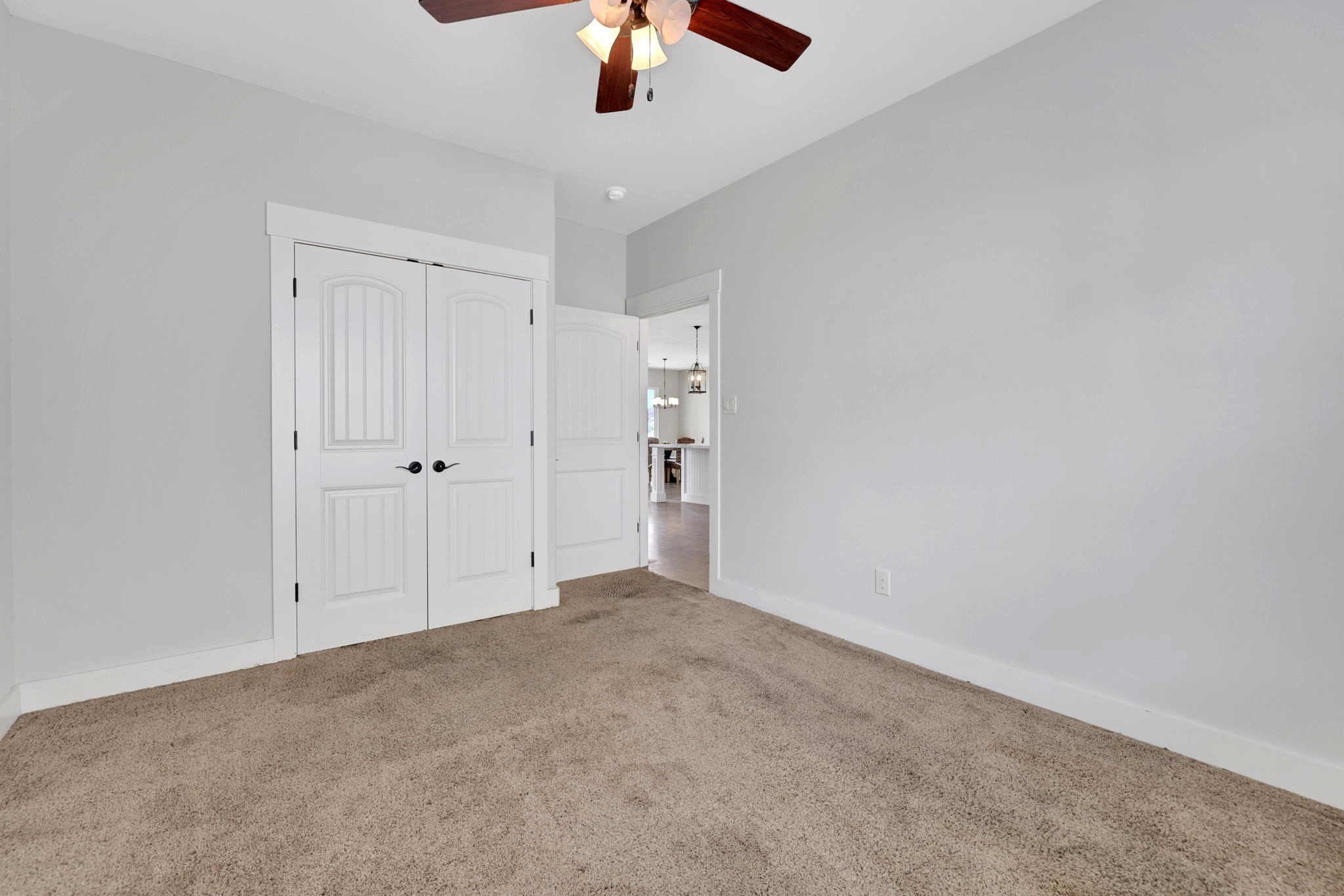 453 East Oak Shadows Onalaska, TX 77360 - Photo 12 of 48