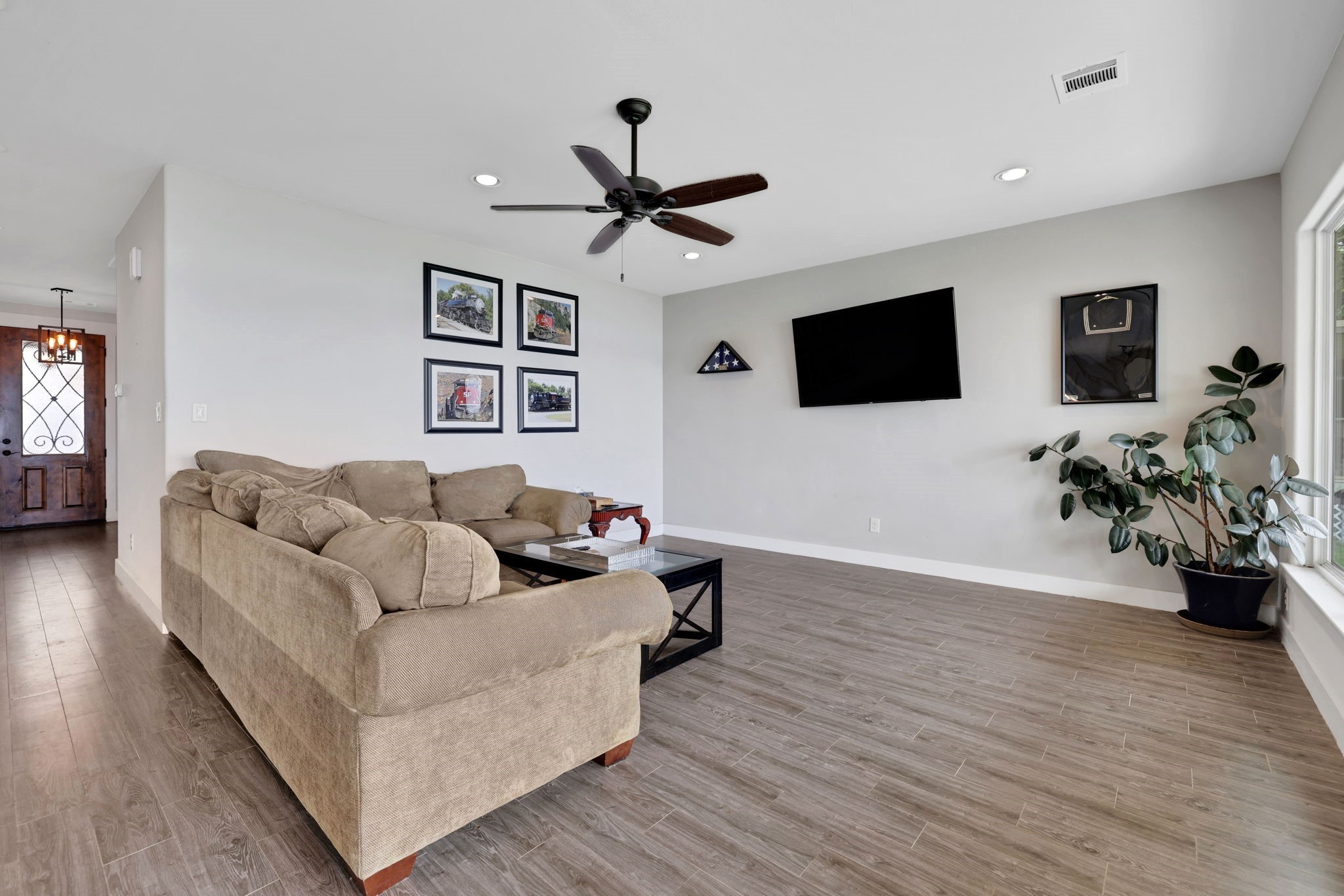 453 East Oak Shadows Onalaska, TX 77360 - Photo 33 of 48