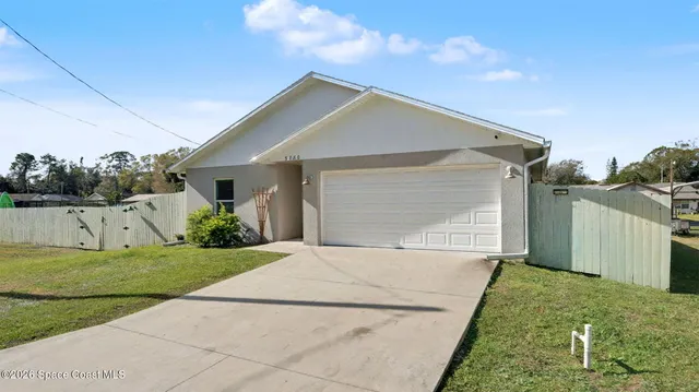 $2,500 | 5780 Palm Street, Mims, FL 32754