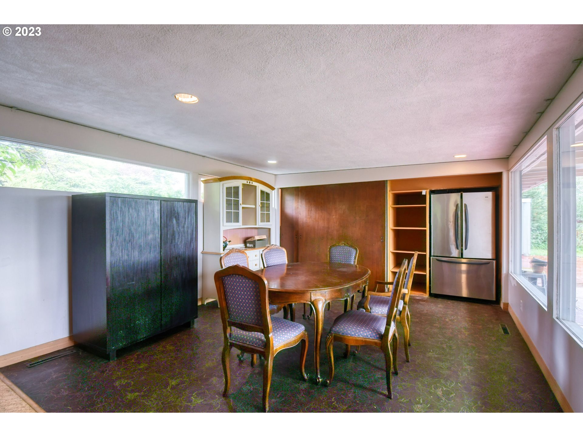 1042 Skyline Drive Pendleton, OR 97801 - Photo 16 of 48 a view of a dining room with furniture and window