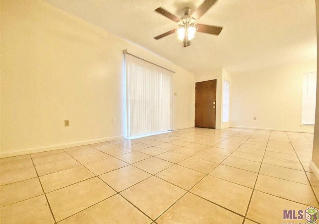 5276 Brightside View Drive Baton Rouge, LA 70820 - Photo 2 of 7