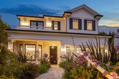 $7,250,000 | 981 Amherst Avenue, Los Angeles, CA 90049