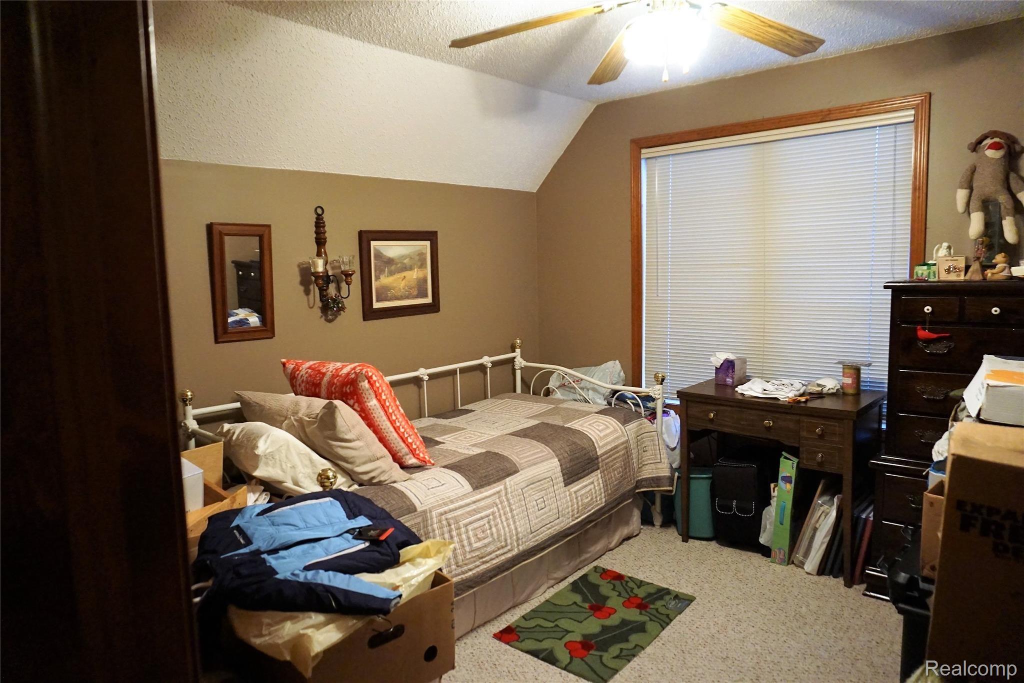 26100 Romine Road New Boston, MI 48164 - Photo 30 of 46 DSC02254 (1).JPG