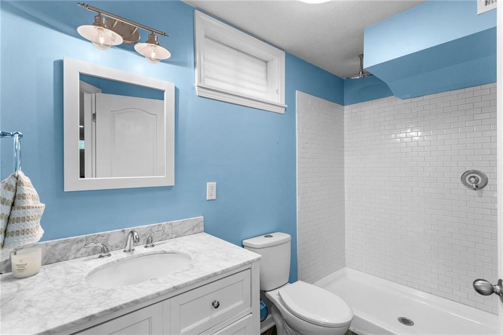 217 Old Hickory Road Zelienople, PA 16063 - Photo 32 of 37