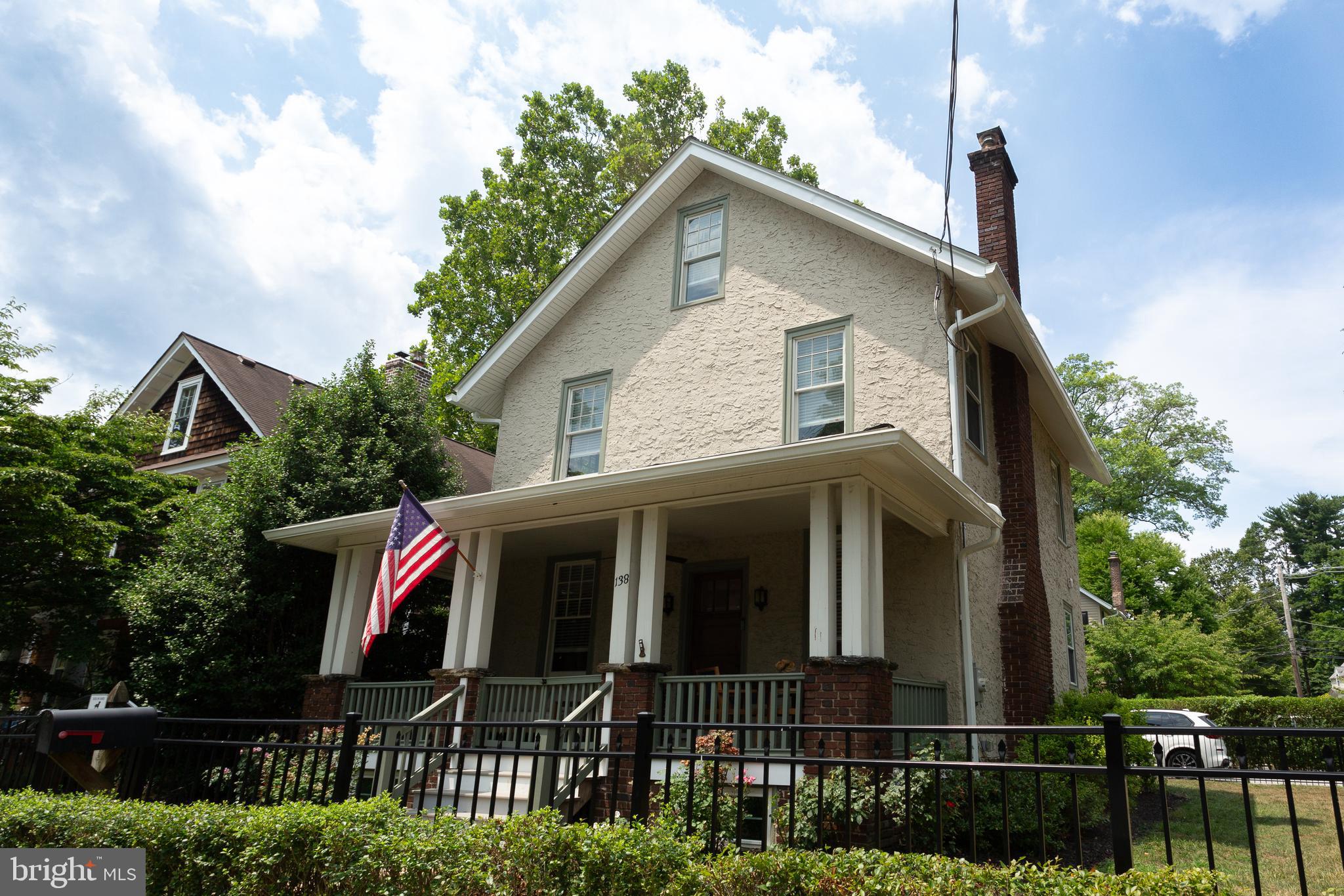 138 Chamounix Road Wayne, PA 19087 - Photo 2 of 43