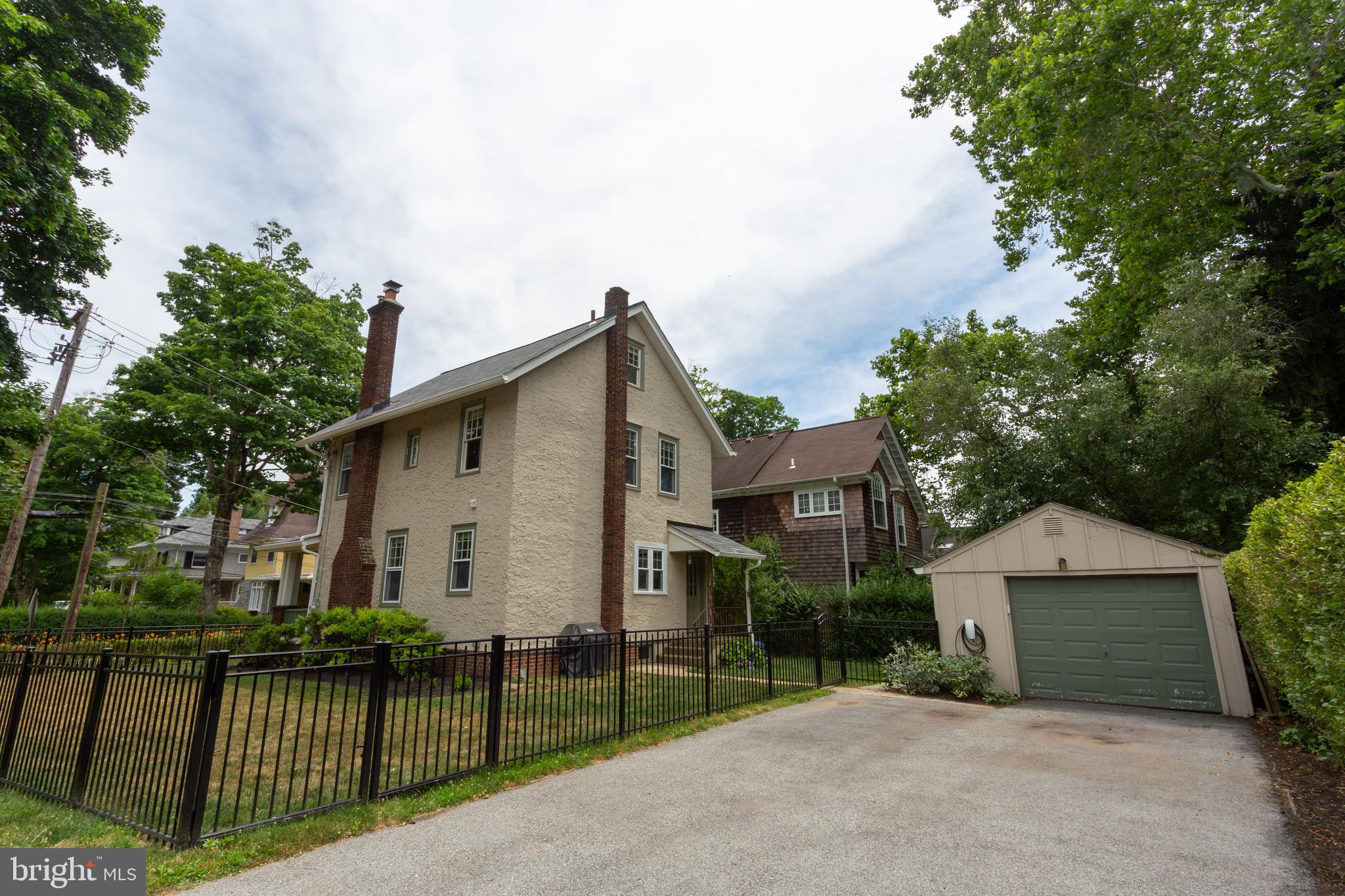 138 Chamounix Road Wayne, PA 19087 - Photo 33 of 43 Electric Car Charger and Garage Door Opener