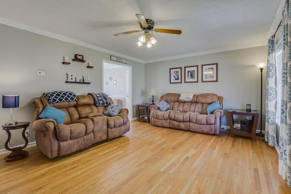 602 Luther Road Dickson, TN 37055 - Photo 6 of 26 Gallery Image 6