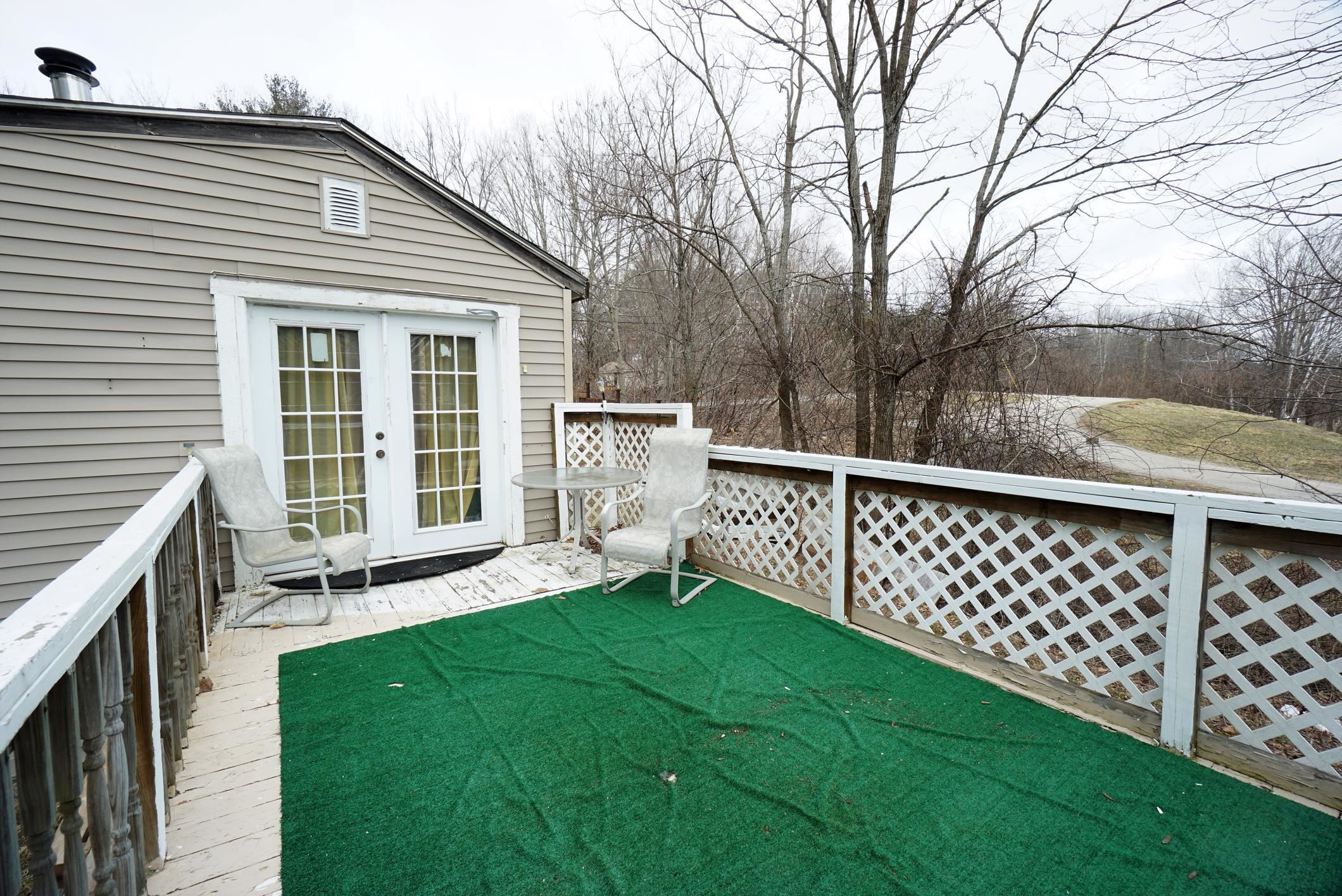 27 Nottingham Road Raymond, NH 03077 - Photo 2 of 25