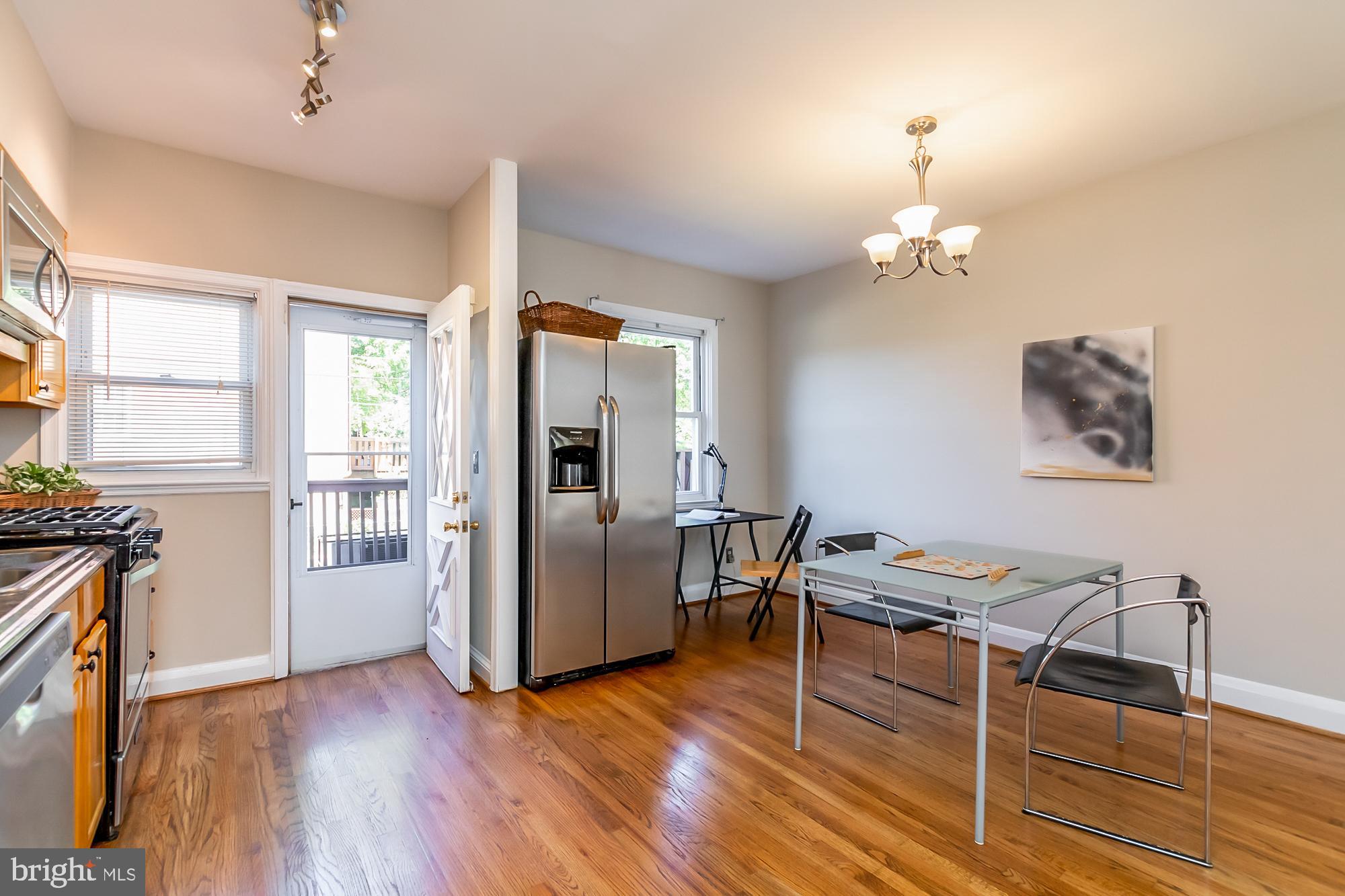 4232 Evans Chapel Road Baltimore, MD 21211 - Photo 11 of 28