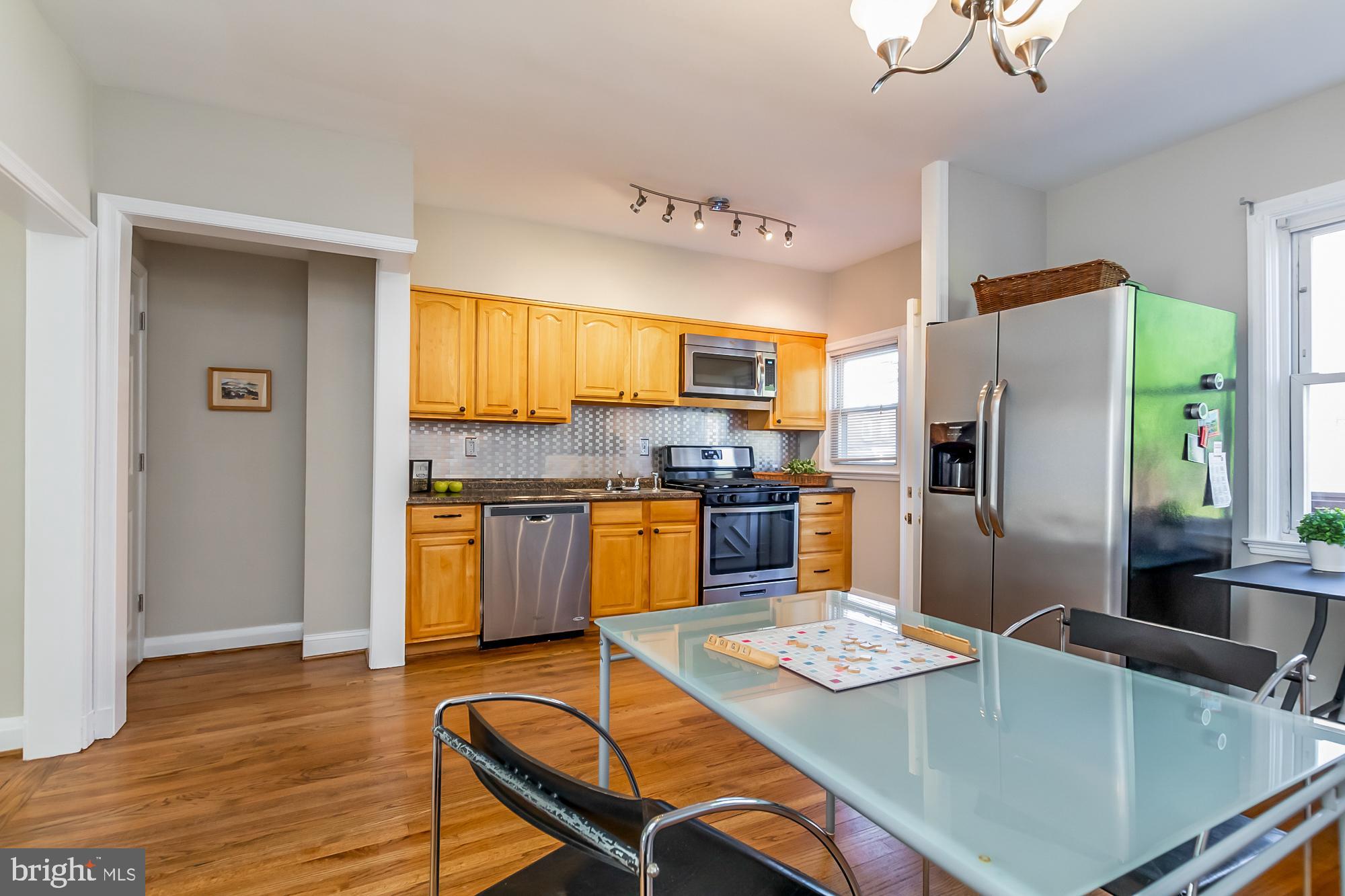 4232 Evans Chapel Road Baltimore, MD 21211 - Photo 9 of 28