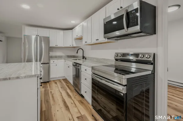 $424,900 | 153 Meeting House Lane, Ledyard, CT 06339