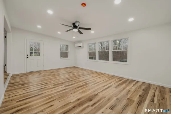 $424,900 | 153 Meeting House Lane, Ledyard, CT 06339