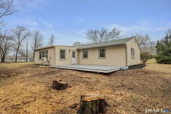 $424,900 | 153 Meeting House Lane, Ledyard, CT 06339