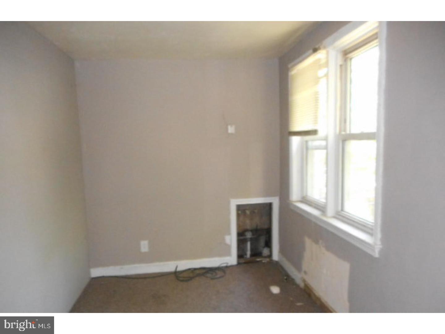 509 Pfeiffer Street Camden, NJ 08105 - Photo 5 of 12 Gallery Image 5