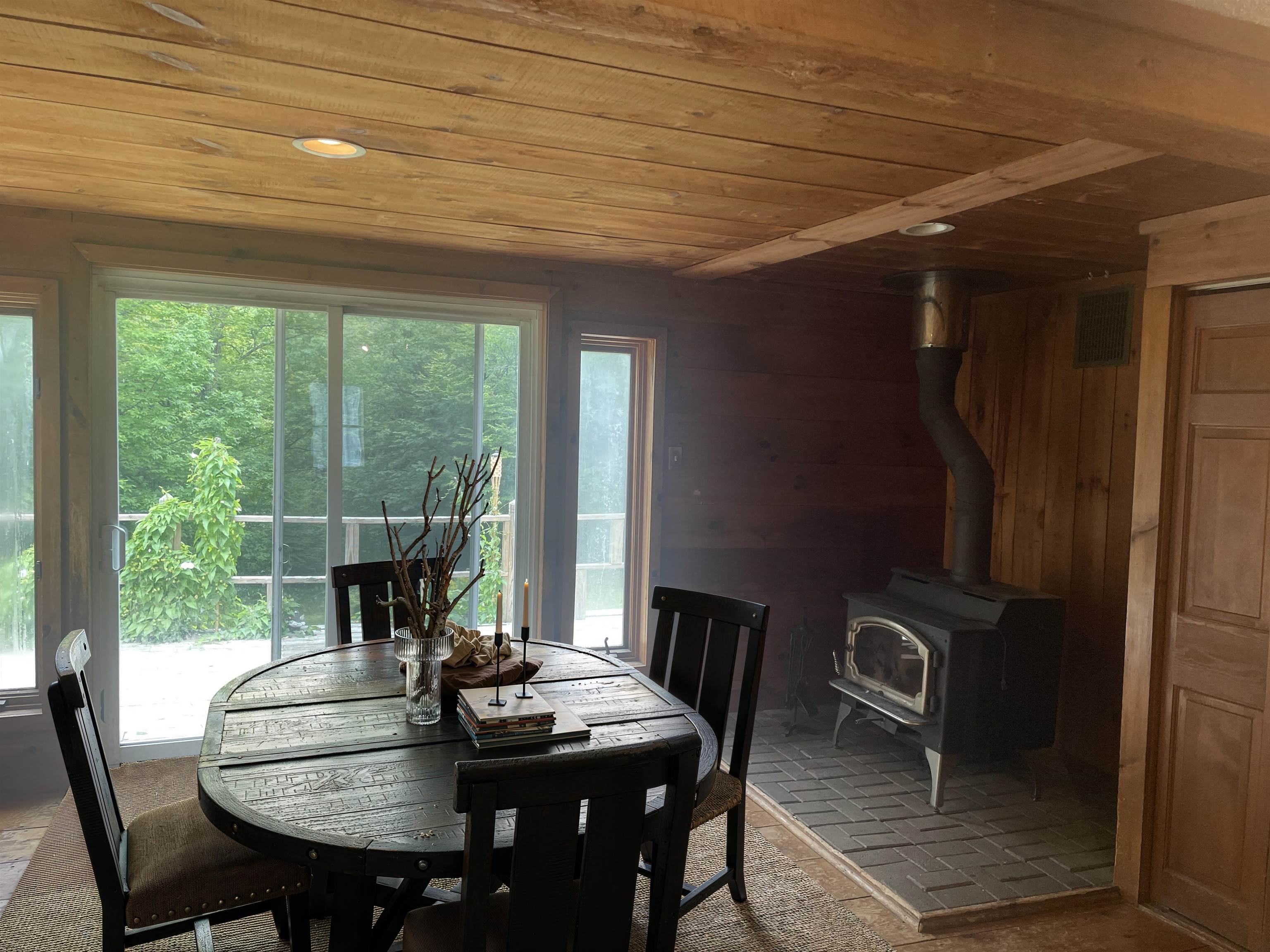 1752 East Dover Road Wardsboro, VT 05355 - Photo 9 of 18 Gallery Image 9