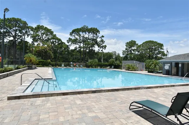 $174,900 | 5564 Slash Pine Court, Unit 4, Orlando, FL 32811