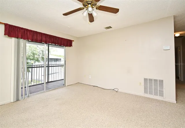$174,900 | 5564 Slash Pine Court, Unit 4, Orlando, FL 32811