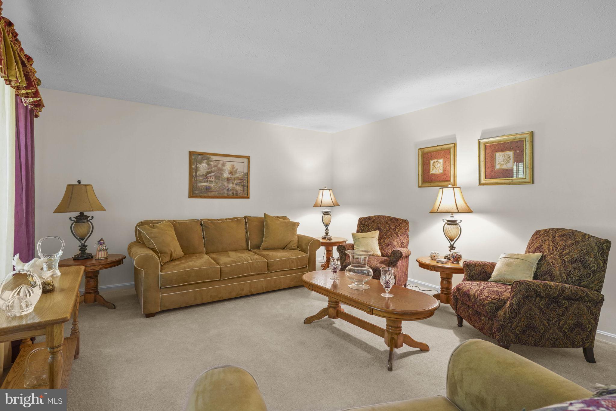 4949 Idlewilde Road Shady Side, MD 20764 - Photo 19 of 31 a living room with furniture