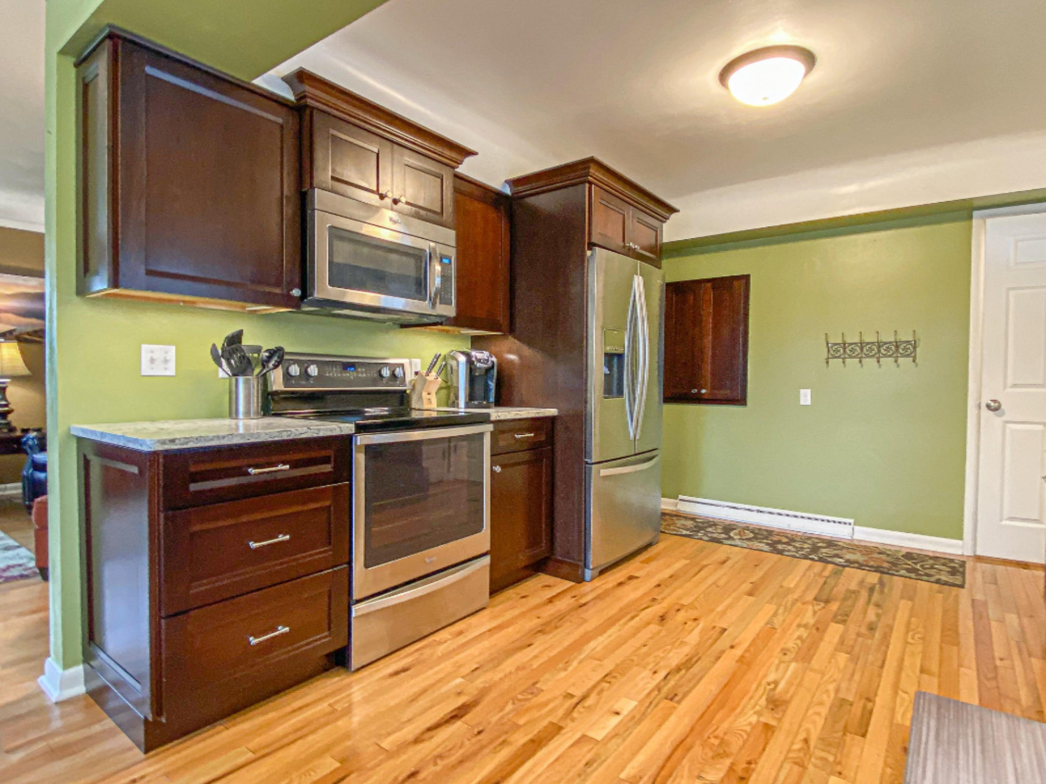 1036 Wedgewood Road St. Joseph, MI 49085 - Photo 18 of 41 IMG_2129