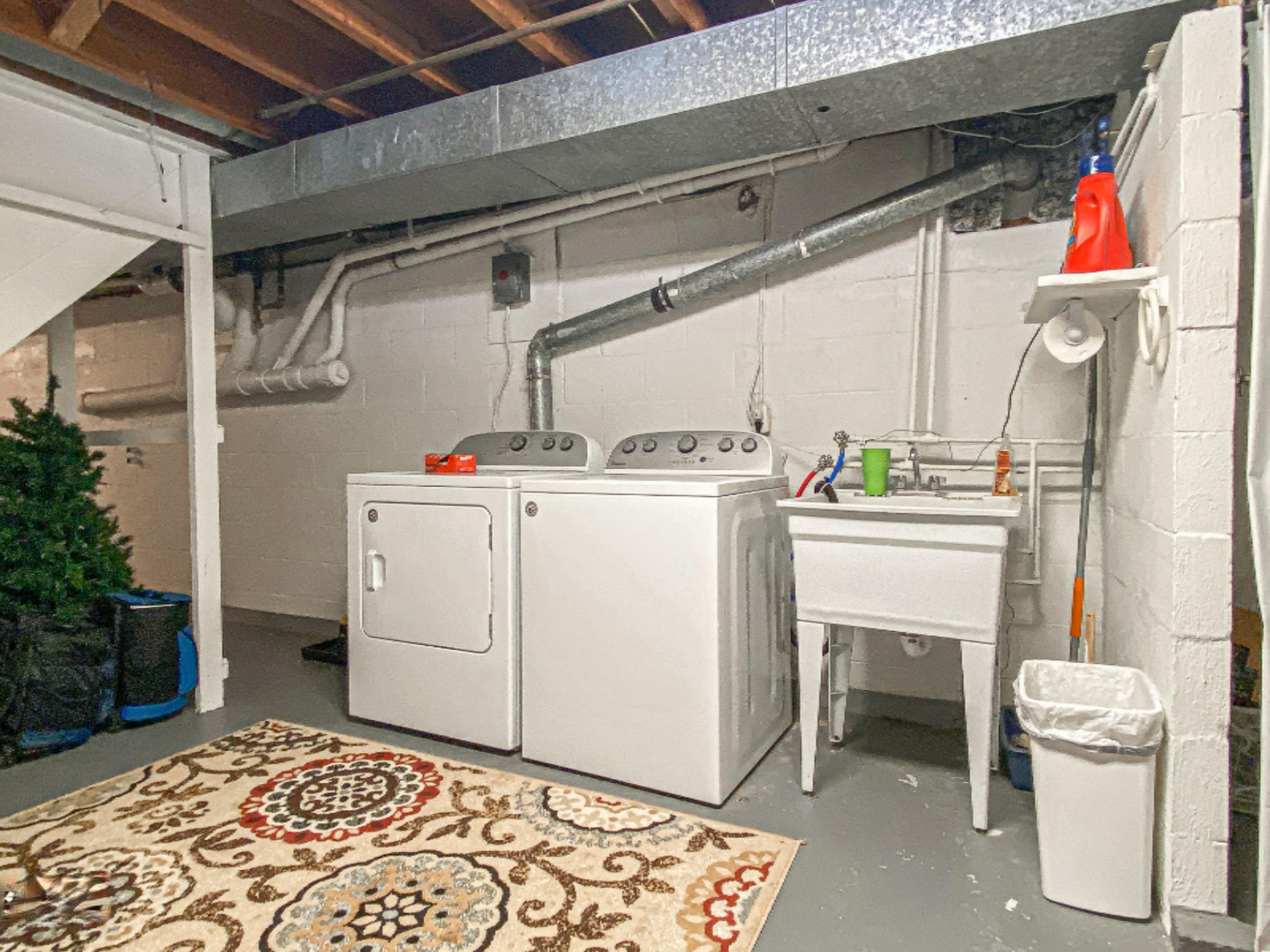 1036 Wedgewood Road St. Joseph, MI 49085 - Photo 28 of 41 IMG_2147