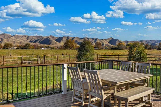 $850,000 | 2185 Waterwheel Road, Emmett, ID 83617