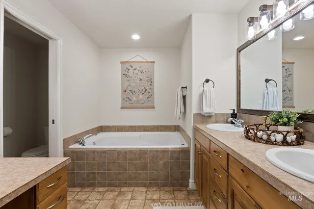 $850,000 | 2185 Waterwheel Road, Emmett, ID 83617