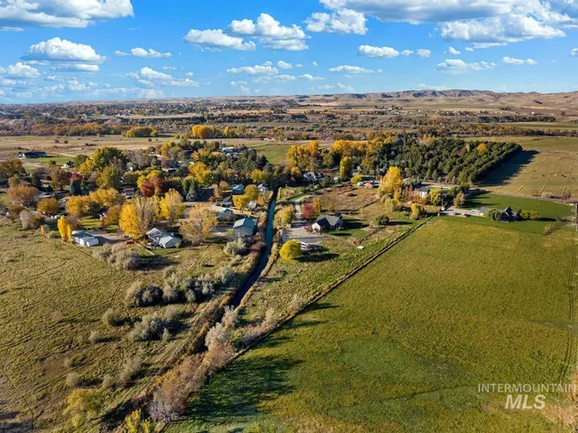 $850,000 | 2185 Waterwheel Road, Emmett, ID 83617