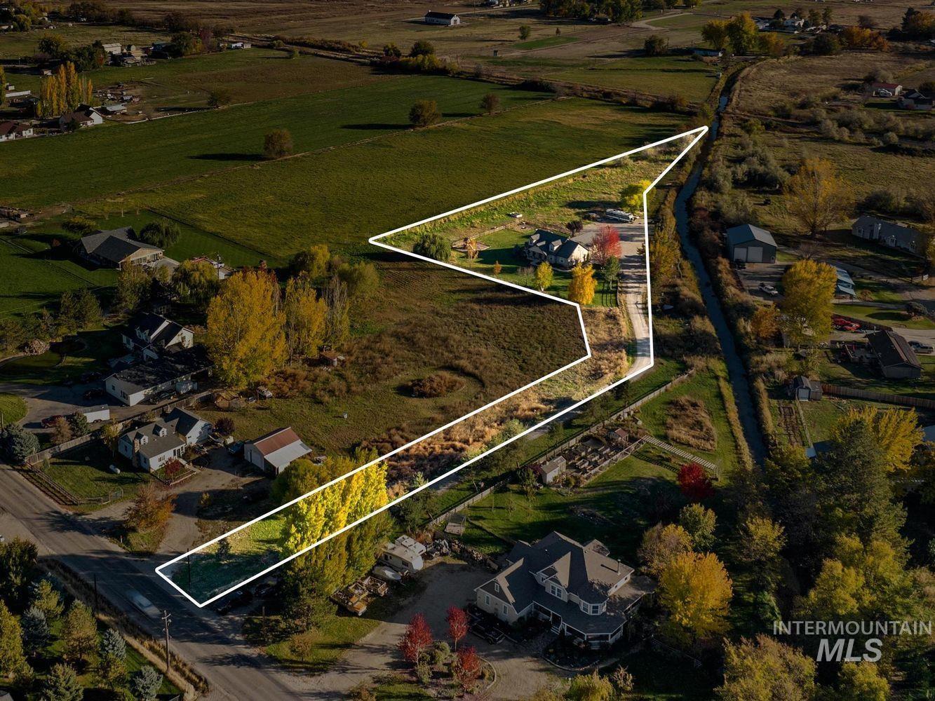 2185 Waterwheel Road Emmett, ID 83617 - Photo 48 of 49 Aerial overview of property's location featuring property boundaries highlighted and rural landscape