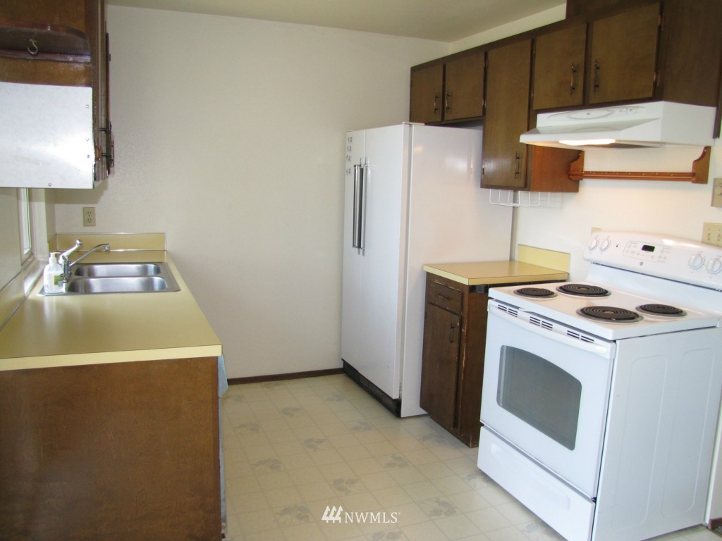 938 Hendricks Street Port Townsend, WA 98368 - Photo 8 of 25